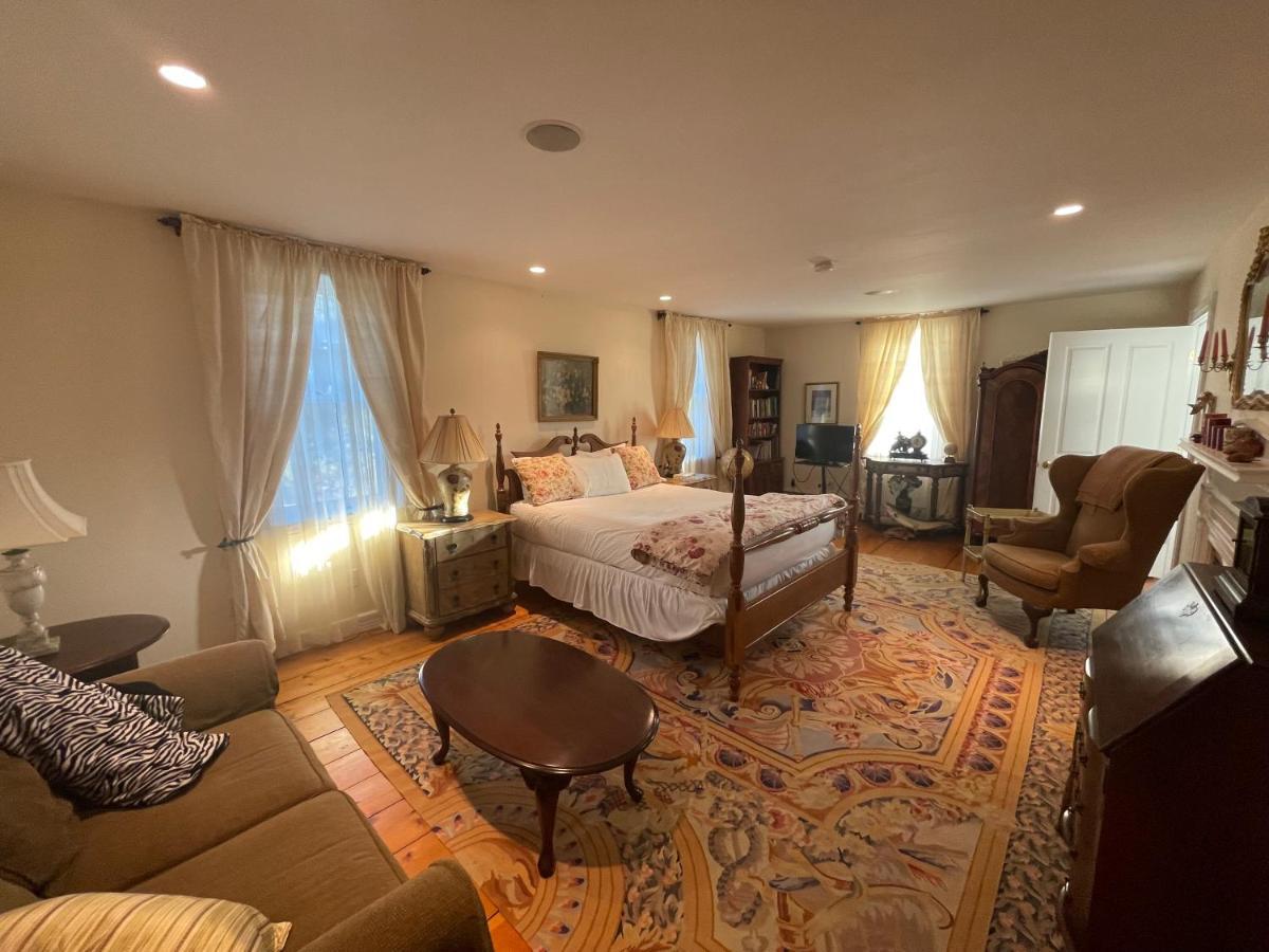 Dodds Brick House Bed & Breakfast North Hero Bagian luar foto